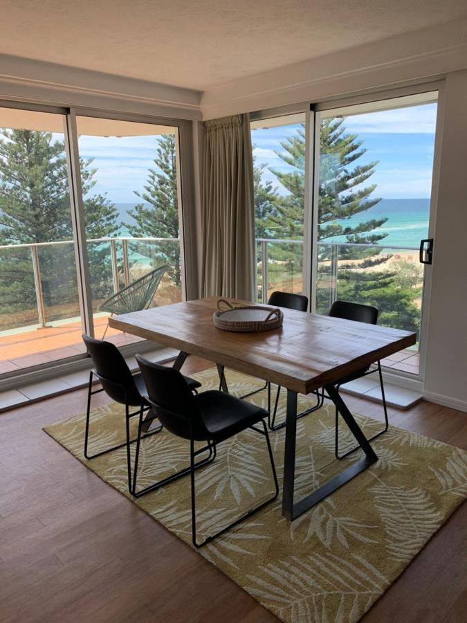Pacific Regis Beachfront Holiday Apartments Gold Coast Luaran gambar