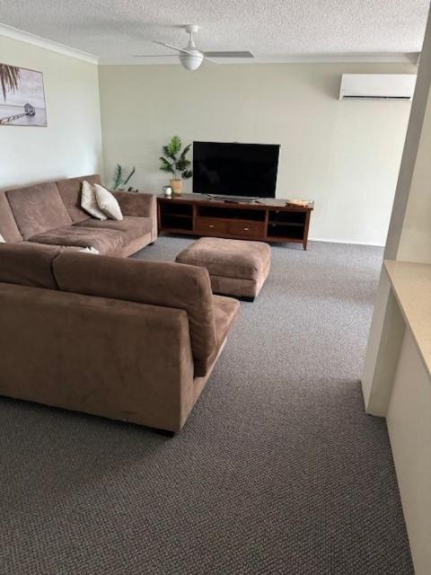 Pacific Regis Beachfront Holiday Apartments Gold Coast Luaran gambar