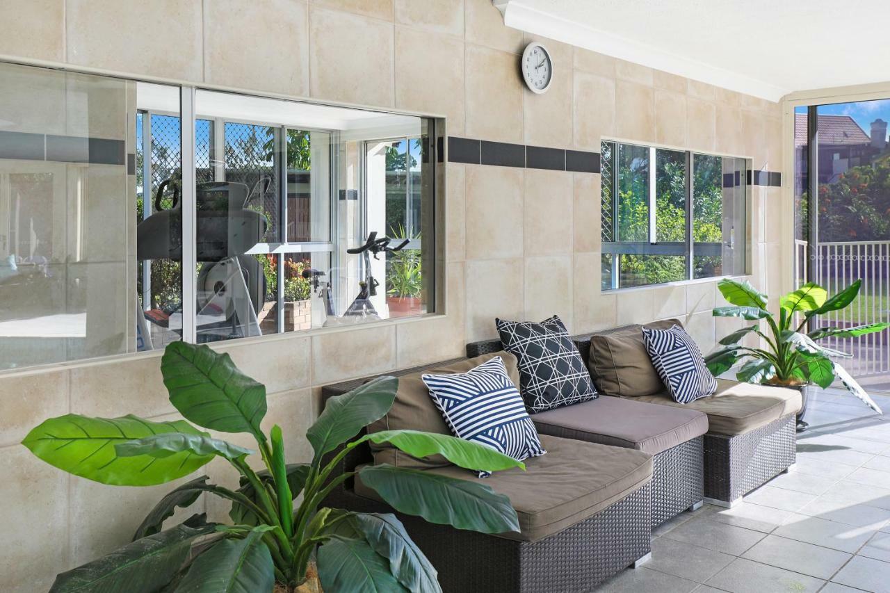 Pacific Regis Beachfront Holiday Apartments Gold Coast Luaran gambar